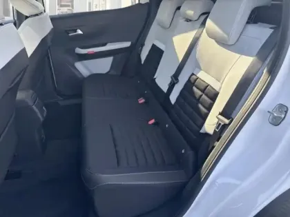 Photo 9 Citroën C3 Aircross  1.2 Hybride 145ch MAX