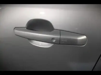 Photo 9 Jaguar F-Pace  P400e Plug-in-Hybrid R-Dynamic HSE BVA8 AWD