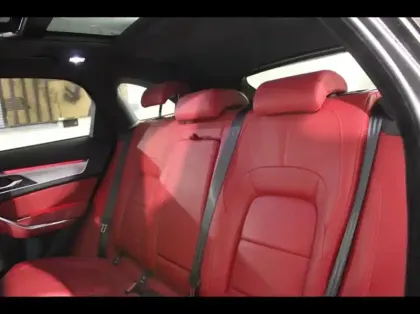 Photo 15 Jaguar F-Pace  P400e Plug-in-Hybrid R-Dynamic HSE BVA8 AWD