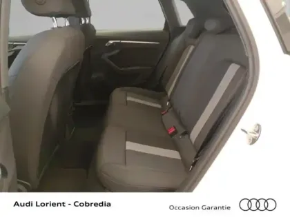 Photo 7 Audi A3  Sportback 35 TFSI 150ch Mild Hybrid Design S tronic 7