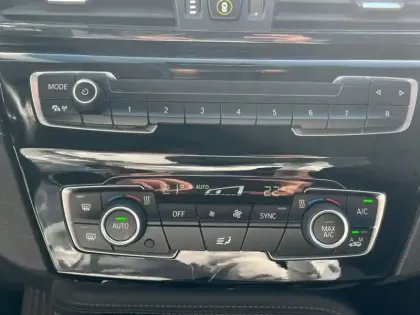 Photo 12 BMW X2  sDrive18dA 150ch Business Design Euro6d-T