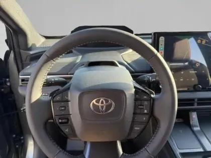 Photo 10 Toyota C-HR + 224ch 77kWh Design Grande Autonomie