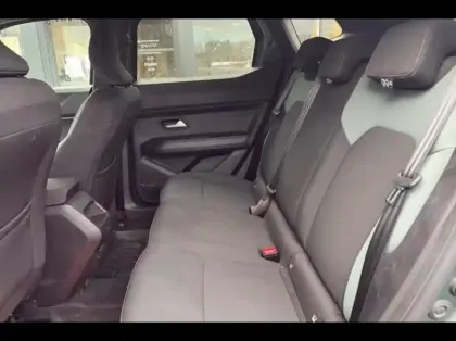 Photo 11 Dacia Duster  1.6 hybrid 140ch Extreme