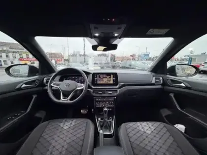 Photo 11 Volkswagen T-cross Gén. I Ph2 R-Line Edition 5