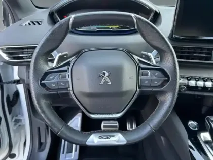 Photo 26 Peugeot 3008  HYBRID 225ch GT e-EAT8