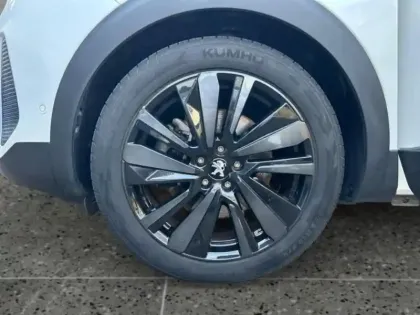 Photo 13 Peugeot 3008  HYBRID 225ch GT e-EAT8