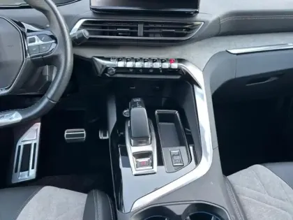 Photo 25 Peugeot 3008  HYBRID 225ch GT e-EAT8