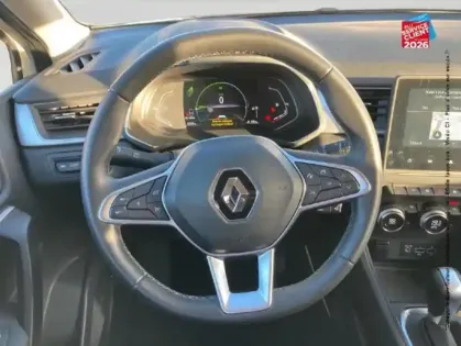 Photo 11 Renault Captur  1.6 E-Tech hybride 145ch Intens -21 Camera GPS