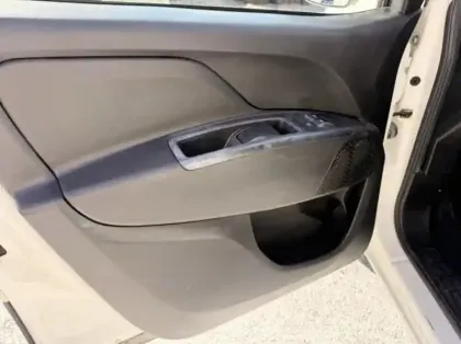 Photo 8 Fiat Doblo  Cargo 1.6 Multijet 105ch Pack Professional E6