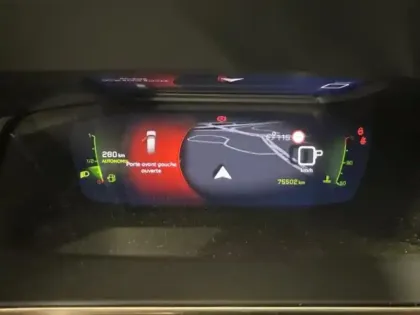 Photo 11 Peugeot 2008 Gén. II Ph1 NG Allure Pack 5