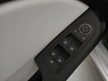 Photo 12 Renault Clio  1.0 TCe 90ch Techno