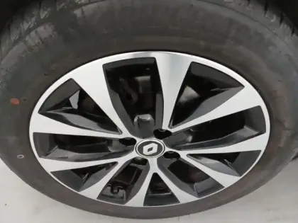 Photo 9 Renault Clio  1.0 TCe 90ch Techno