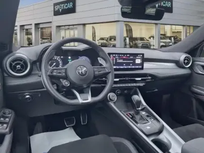 Photo 7 Alfa Romeo Tonale  1.5 Hybrid 160ch Edizione Speciale TCT