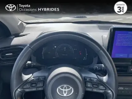 Photo 12 Toyota Yaris  116h Design 5p MC24