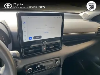 Photo 14 Toyota Yaris  116h Design 5p MC24