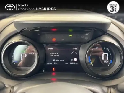 Photo 13 Toyota Yaris  116h Iconic 5p MY22