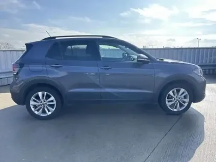 Photo 6 Volkswagen T-cross  1.0 TSI 116ch VW Edition DSG7