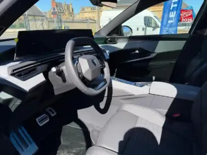 Photo 14 Peugeot 3008 Gén. III Ph1 GT 5