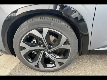 Photo 12 Renault Austral  1.2 E-Tech full hybrid 200ch Techno esprit Alpine - 24