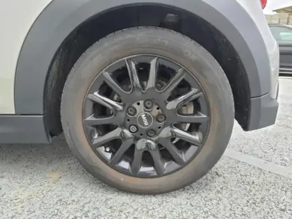 Photo 8 Mini Mini  Cooper 136ch  Edition Camden BVA7