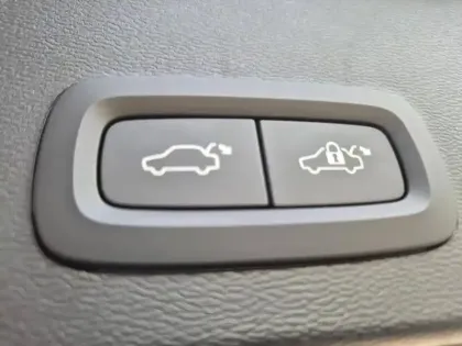 Photo 18 Volvo Xc40 Gén. I Ph1 Inscription Business 5