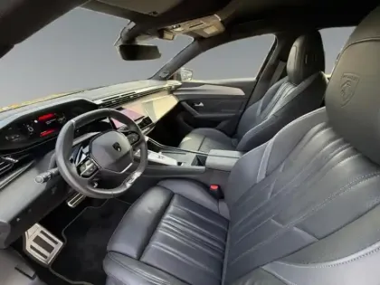 Photo 8 Peugeot 308  1.5 BlueHDi 130ch S&S GT Pack EAT8