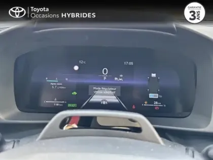 Photo 13 Toyota C-HR  1.8 Hybride 140ch Graphic MY26