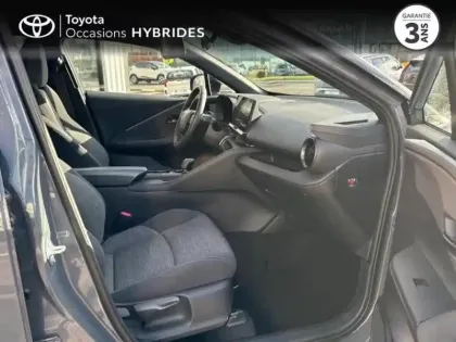 Photo 5 Toyota C-HR  1.8 Hybride 140ch Graphic MY26