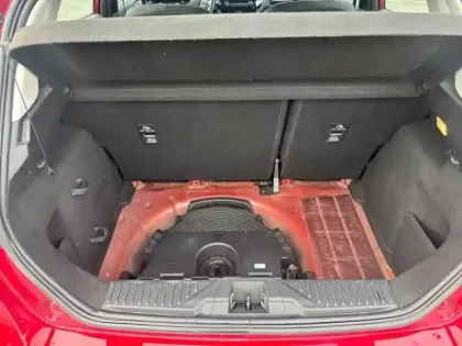 Photo 9 Ford Fiesta Gén. IV Ph2 Titanium 5