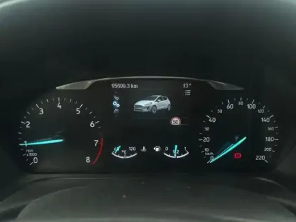 Photo 10 Ford Fiesta Gén. IV Ph2 Titanium 5