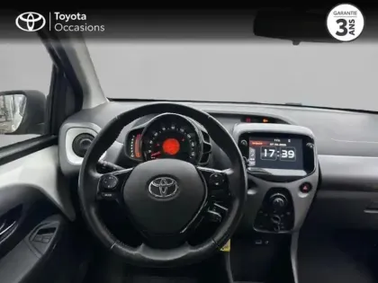 Photo 8 Toyota Aygo  1.0 VVT-i 72ch x-play 3p