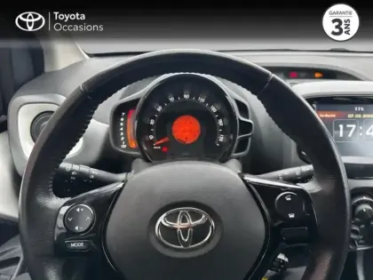 Photo 12 Toyota Aygo  1.0 VVT-i 72ch x-play 3p