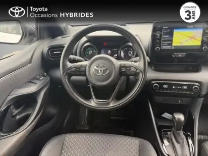 Photo 8 Toyota Yaris  116h Collection 5p