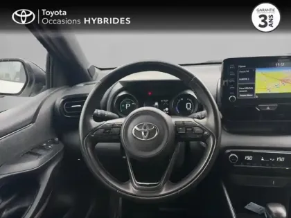 Photo 12 Toyota Yaris  116h Collection 5p