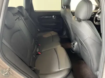 Photo 12 Mini Mini Gén. II (F54) Ph2 Knightsbridge 5