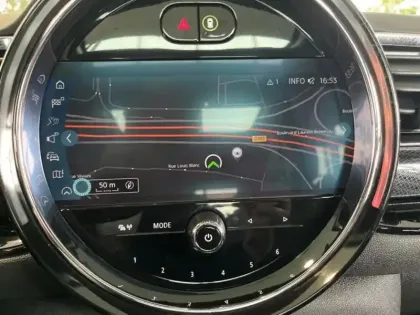 Photo 10 Mini Mini Gén. II (F54) Ph2 Knightsbridge 5