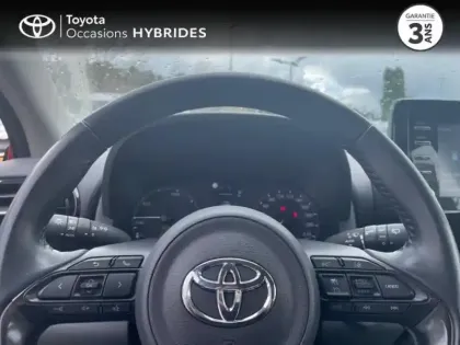 Photo 12 Toyota Yaris  116h Dynamic 5p MY22