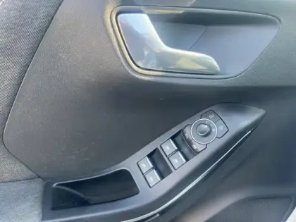 Photo 14 Ford Puma  1.0 Flexifuel 125ch S&S mHEV Titanium