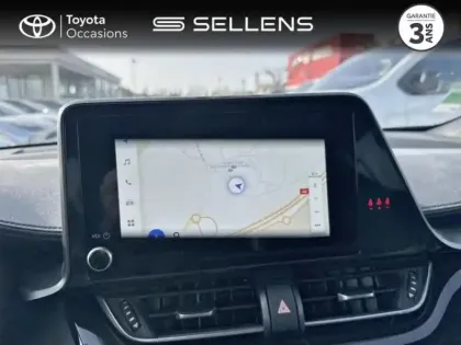 Photo 14 Toyota C-HR  1.8 Hybride 122ch Design E-CVT