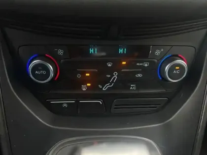 Photo 18 Ford C-Max Gén. II Ph2 Titanium 5