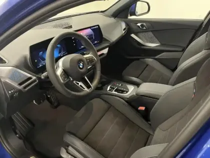 Photo 7 BMW Serie 1 Série 1 120A 170ch M Sport Design DKG7