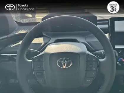 Photo 12 Toyota C-HR + 224ch 77kWh Design Grande Autonomie