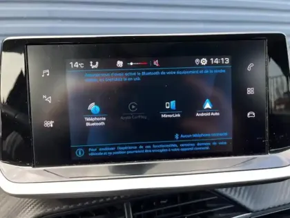 Photo 14 Peugeot 208  1.2 PureTech 100ch S&S Style