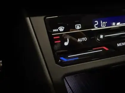 Photo 14 Volkswagen Polo  1.0 TSI 116ch R-Line Edition DSG7