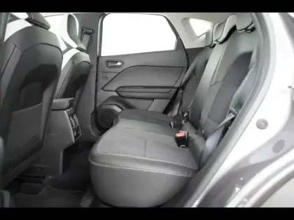 Photo 16 Renault Captur  1.3 TCe mild hybrid 140ch Techno