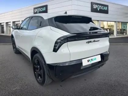 Photo 6 Alfa Romeo Junior  1.2 Ibrida 136ch DCT6