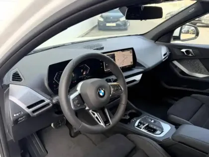 Photo 18 BMW Serie 1 Série 1 120A 170ch M Sport DKG7