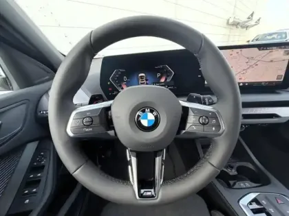 Photo 23 BMW Serie 1 Série 1 120A 170ch M Sport DKG7