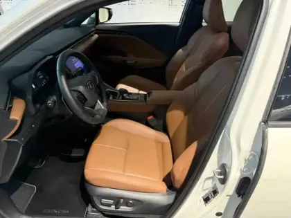 Photo 12 Lexus Lbx  1.5 136ch Relax 2WD MY26