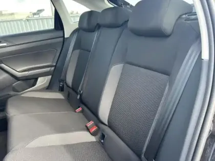 Photo 11 Volkswagen Taigo  1.0 TSI 116ch VW Edition DSG7